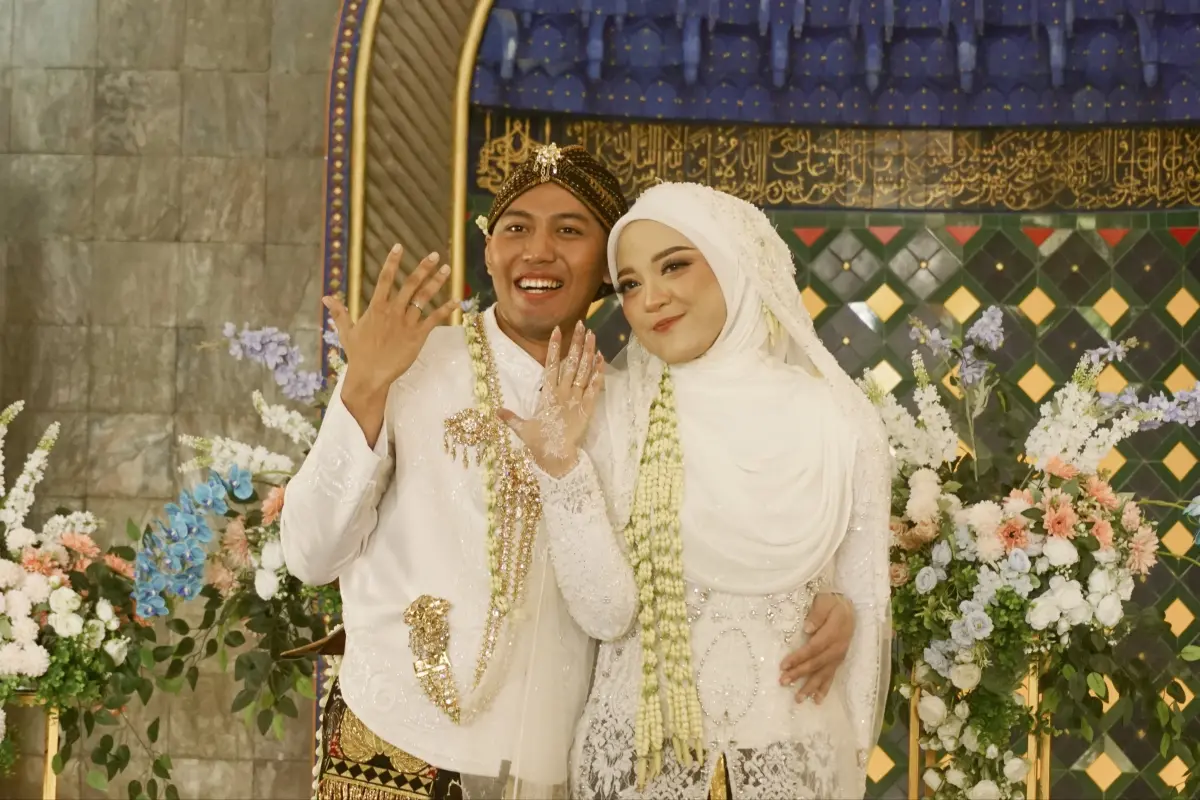 Dewa & Alya